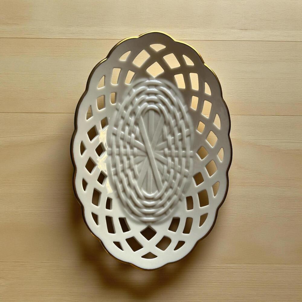 Vintage Lenox Wicker Collection Pierced Ceramic Dish – Gold Trim Lattice Design